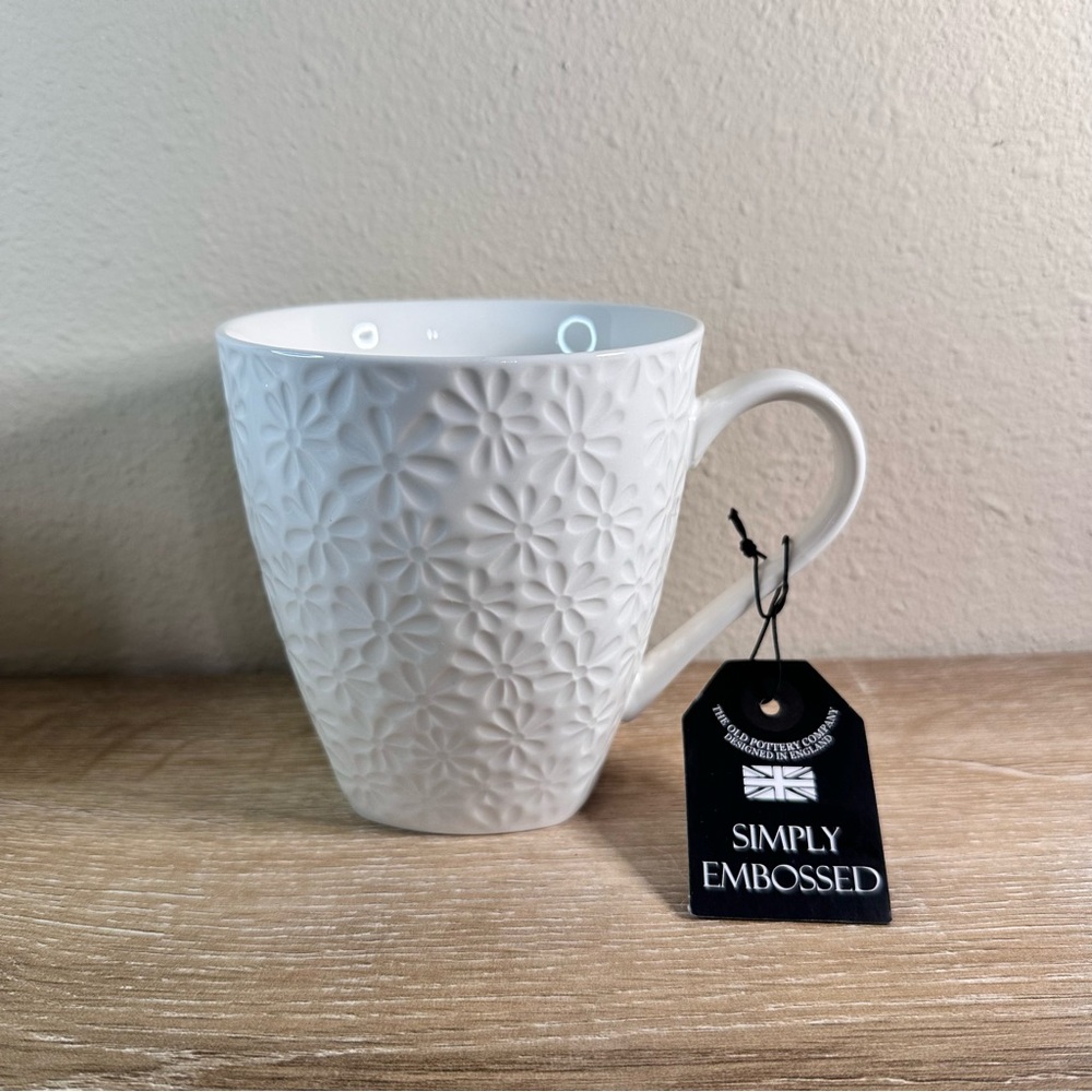 The Old Pottery Company Embossed Mug White Cottage Farmhouse Floral